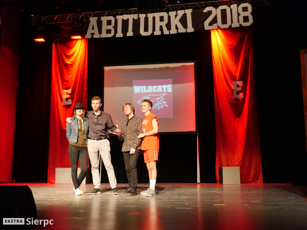 Pożegnanie absolwentów LO - Abiturki