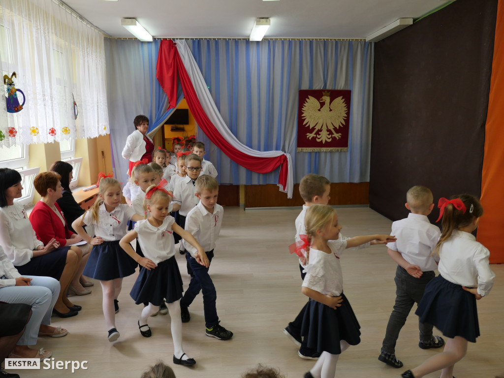 Dzień Flagi w MP nr 4 w Sierpcu