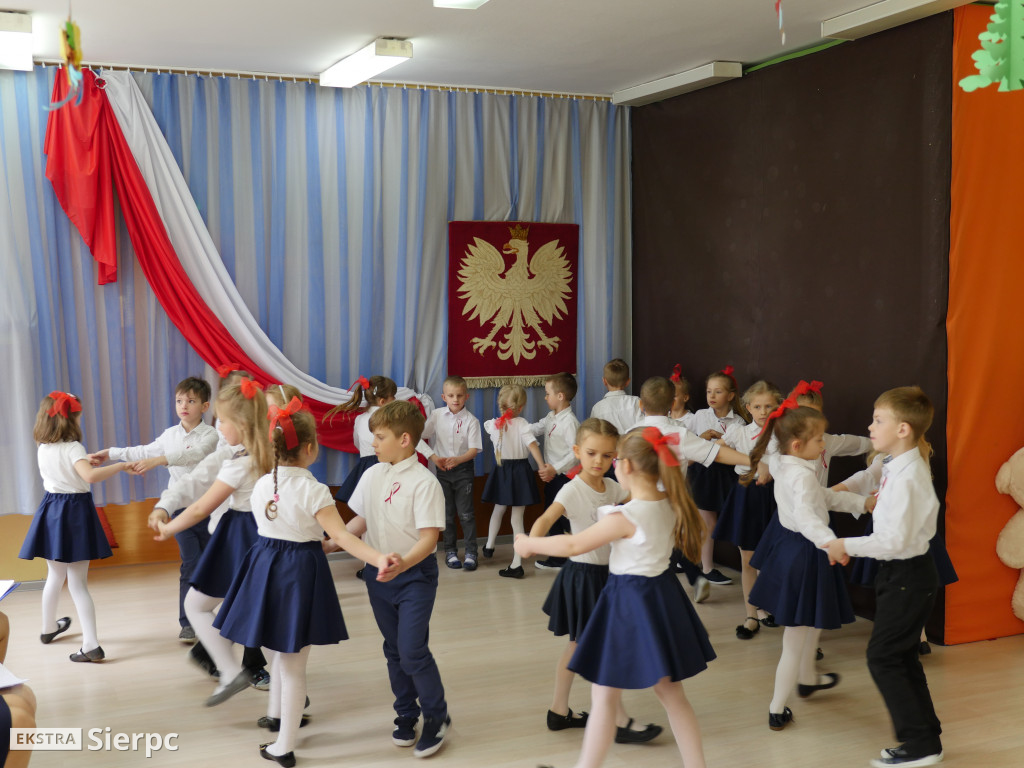 Dzień Flagi w MP nr 4 w Sierpcu