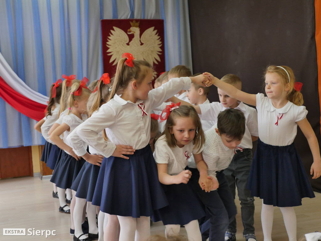 Dzień Flagi w MP nr 4 w Sierpcu