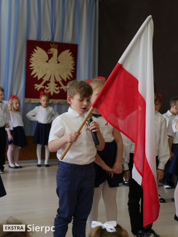 Dzień Flagi w MP nr 4 w Sierpcu