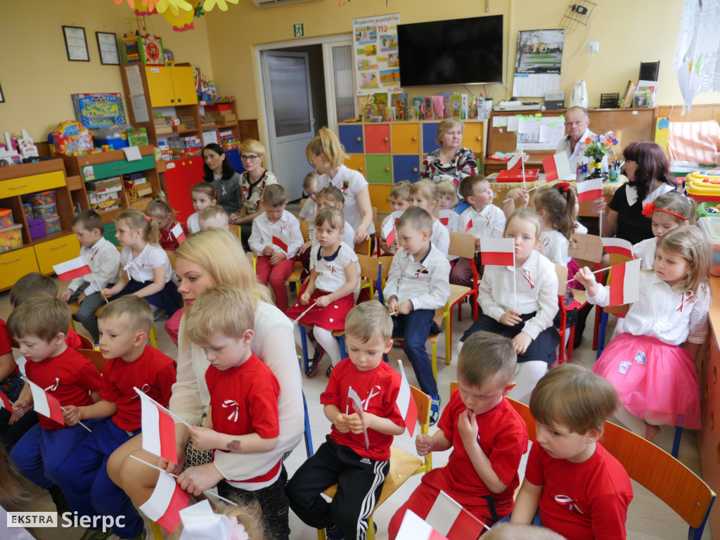 Dzień Flagi w MP nr 4 w Sierpcu