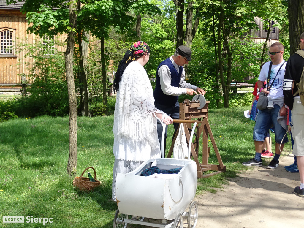 Gotowanie na polanie w skansenie
