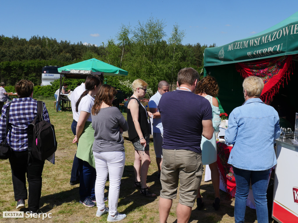 Gotowanie na polanie w skansenie