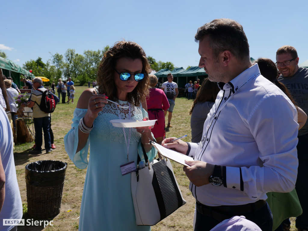 Gotowanie na polanie w skansenie