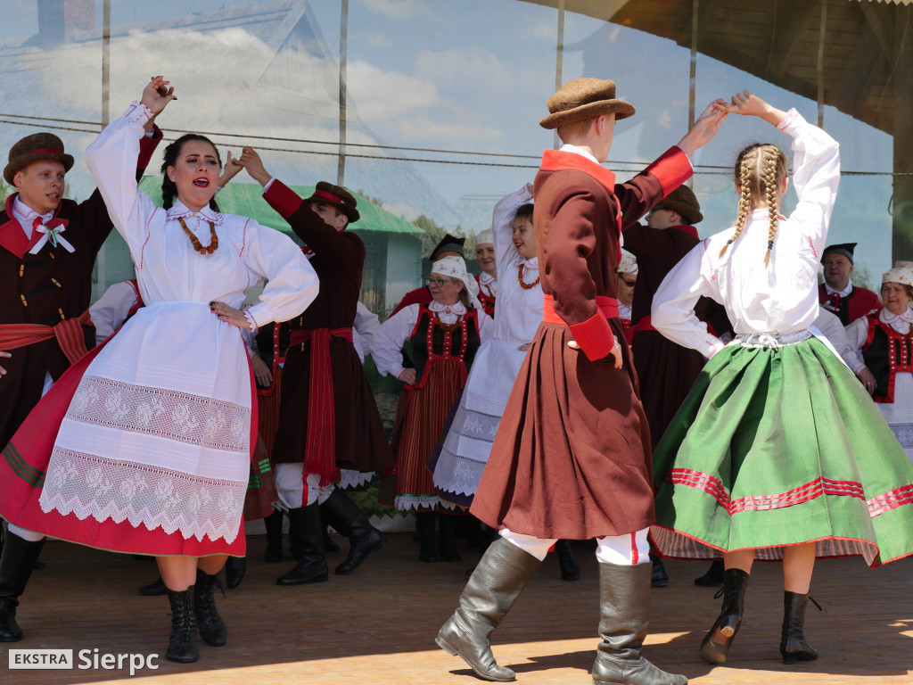 Gotowanie na polanie w skansenie