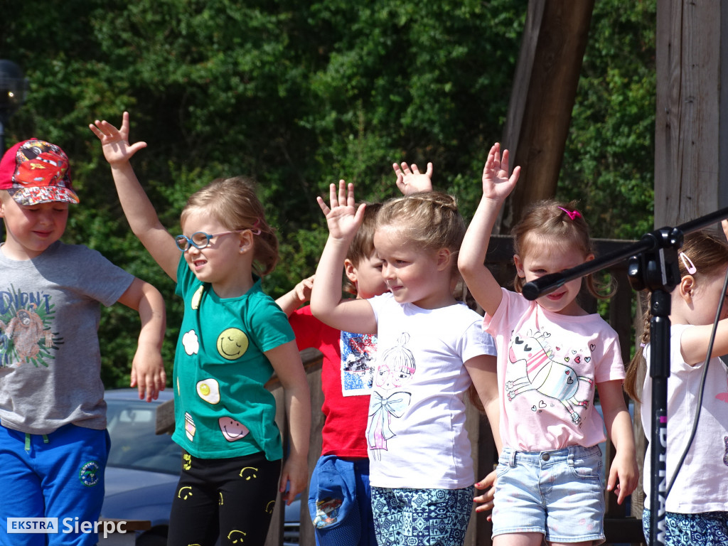 Piknik Przedszkola nr 3 na skansenie