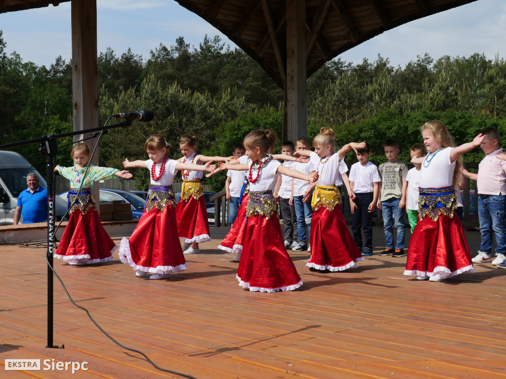 Piknik Przedszkola nr 3 na skansenie
