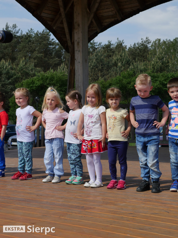 Piknik Przedszkola nr 3 na skansenie