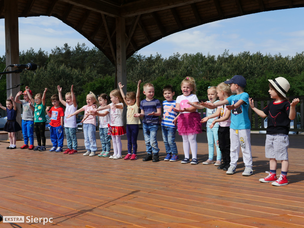 Piknik Przedszkola nr 3 na skansenie