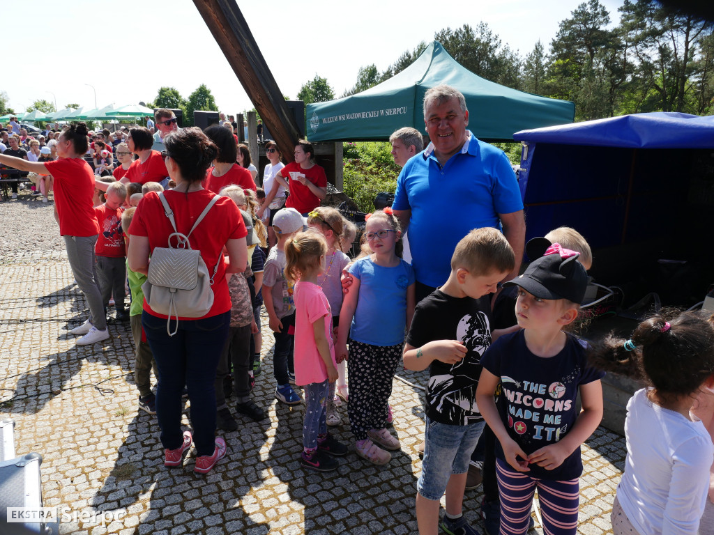 Piknik Przedszkola nr 3 na skansenie