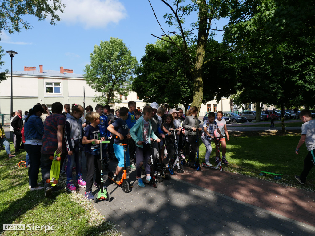 Roll Pamięci w parku Andersa w Sierpcu