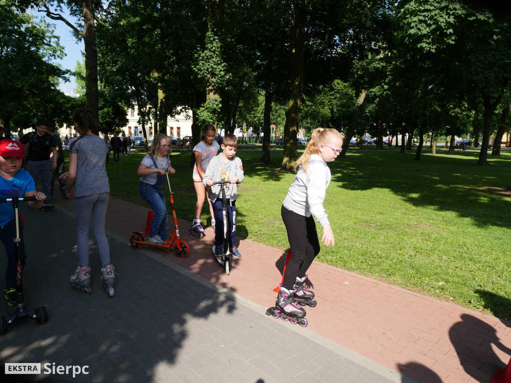 Roll Pamięci w parku Andersa w Sierpcu