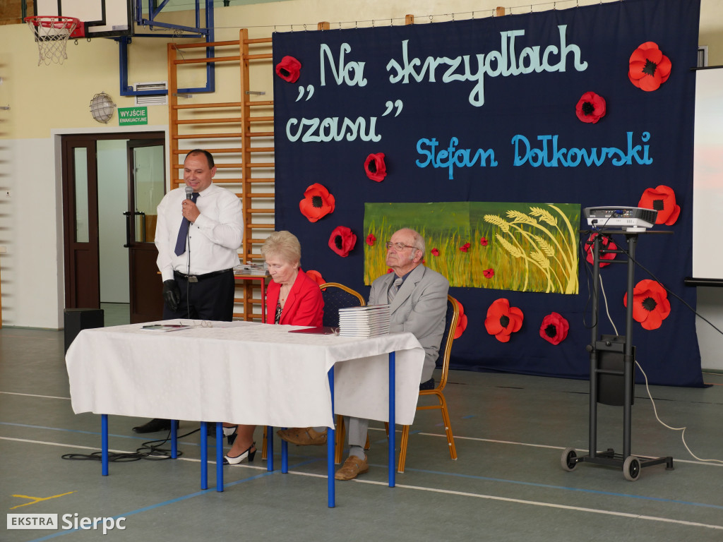 Na skrzydłach czasu