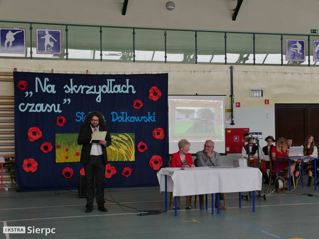 Na skrzydłach czasu