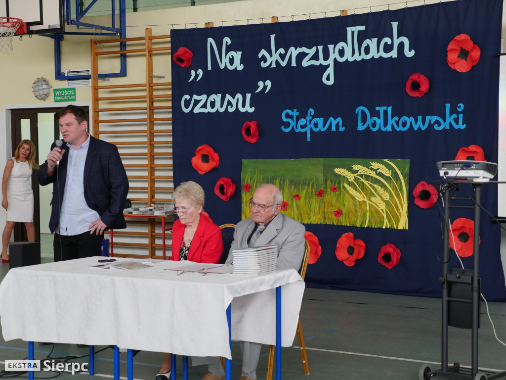 Na skrzydłach czasu