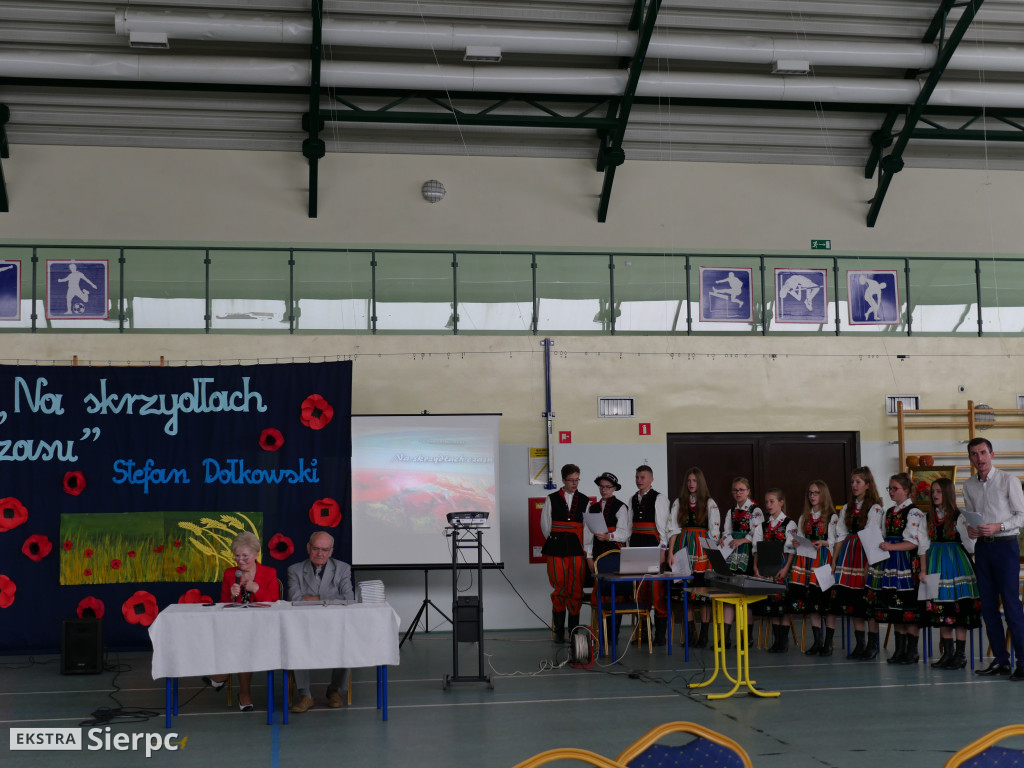 Na skrzydłach czasu