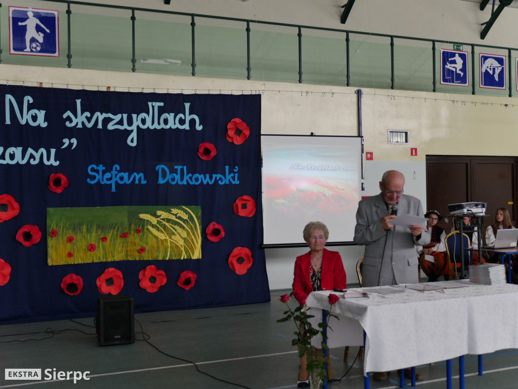Na skrzydłach czasu