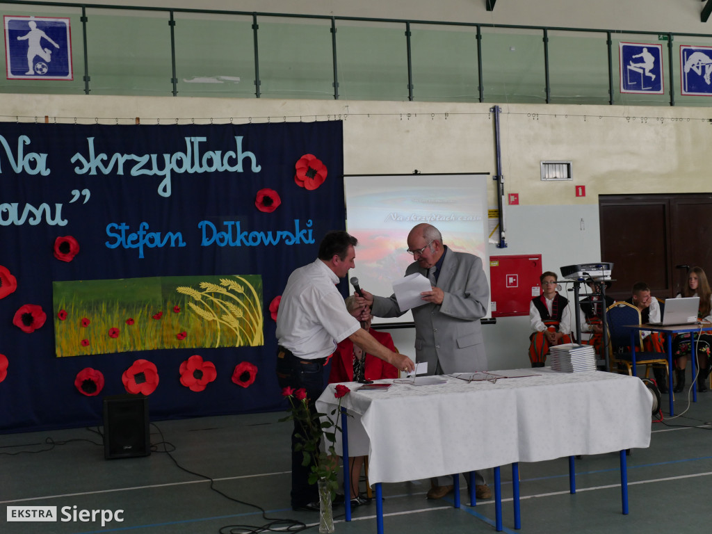 Na skrzydłach czasu