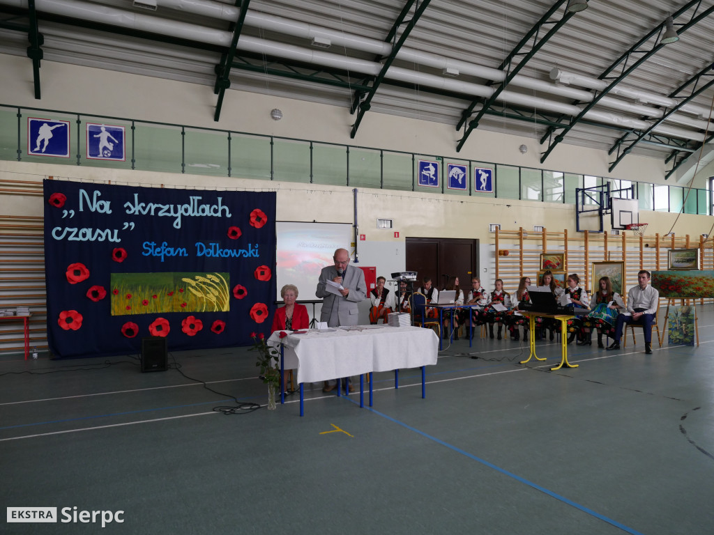 Na skrzydłach czasu