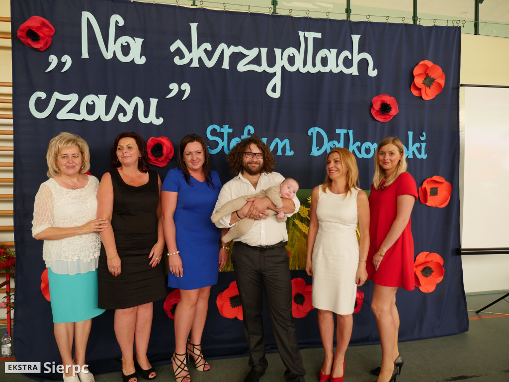 Na skrzydłach czasu