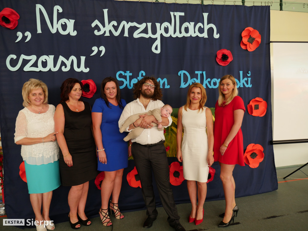 Na skrzydłach czasu