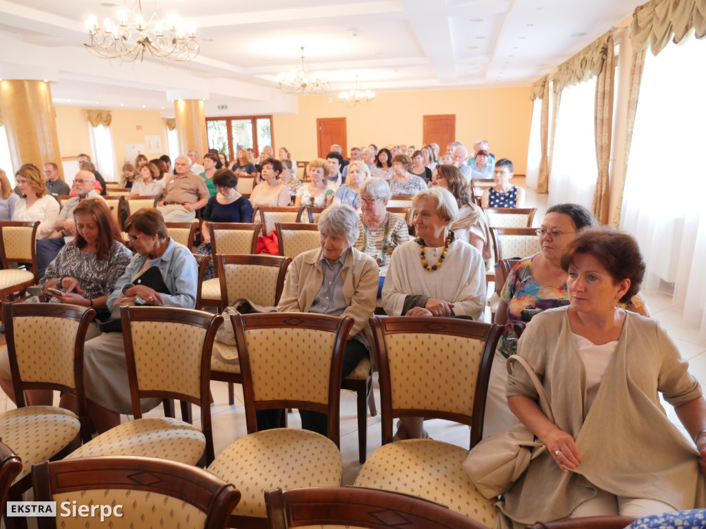 Konferencja naukowa w skansenie