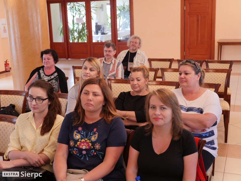 Konferencja naukowa w skansenie