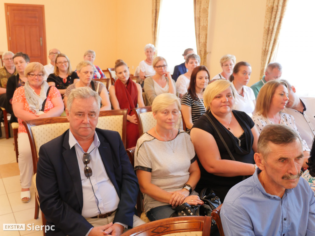 Konferencja naukowa w skansenie