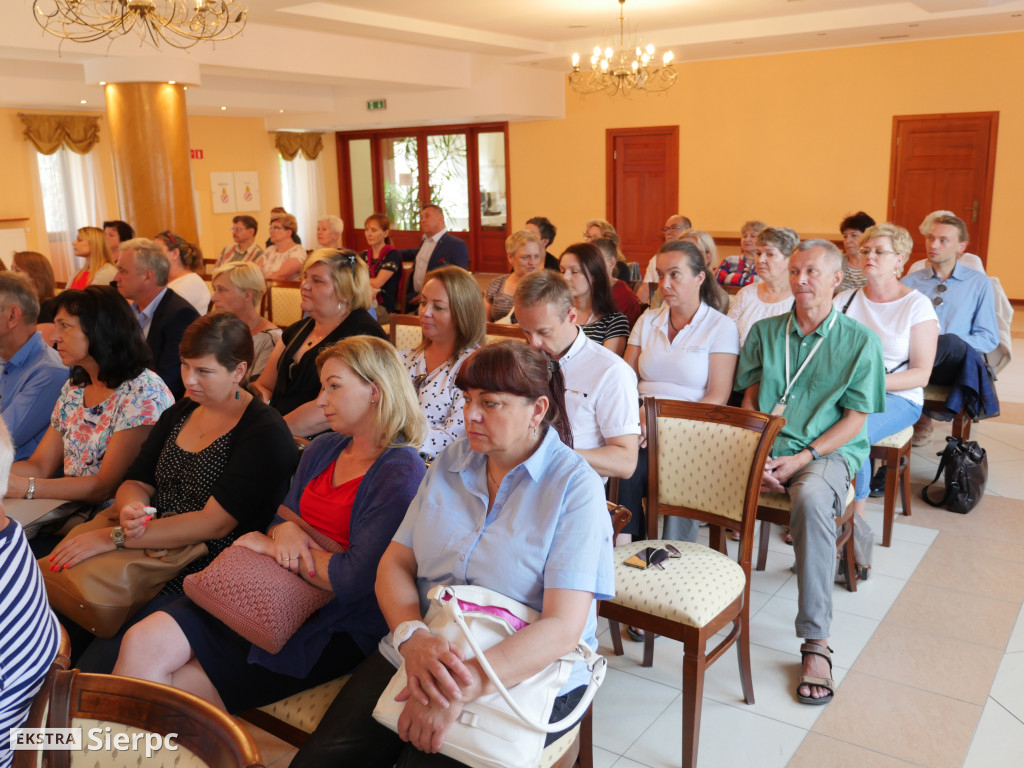 Konferencja naukowa w skansenie