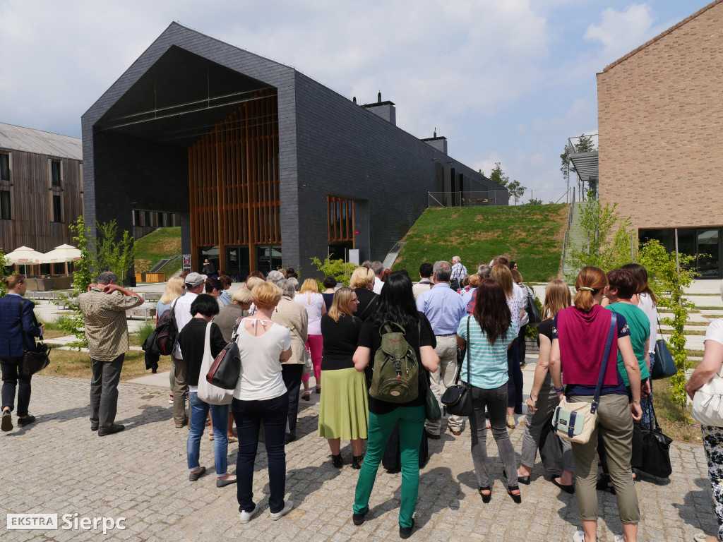 Konferencja naukowa w skansenie
