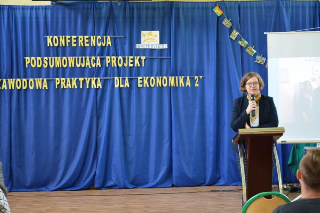 Zawodowe praktyki uczniów Ekonomika