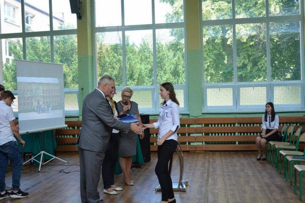 Zawodowe praktyki uczniów Ekonomika