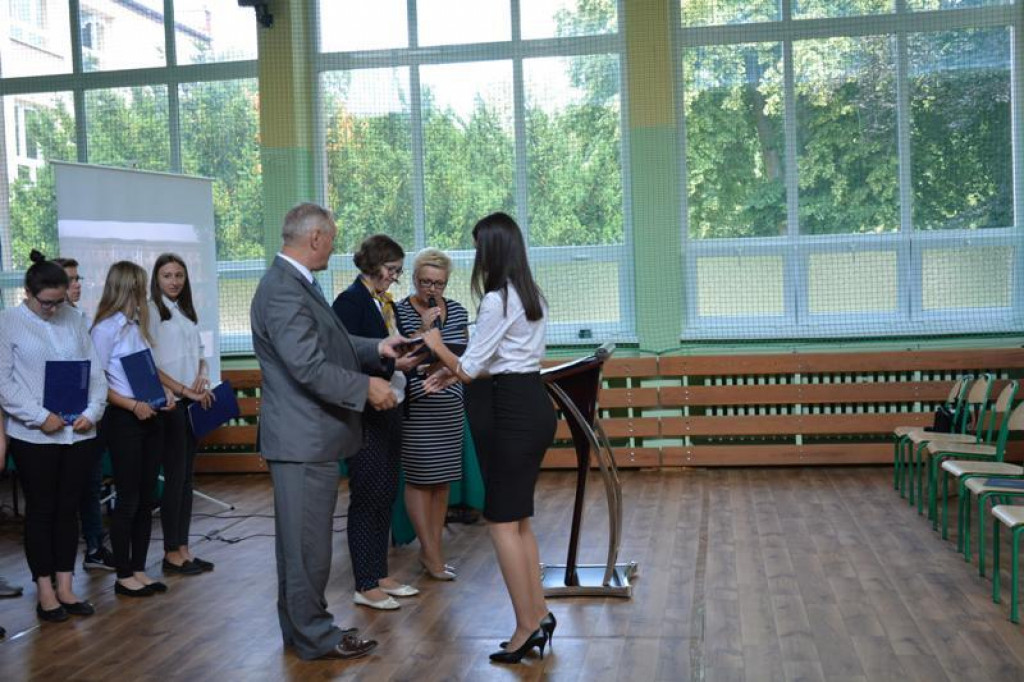 Zawodowe praktyki uczniów Ekonomika