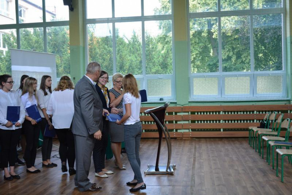 Zawodowe praktyki uczniów Ekonomika