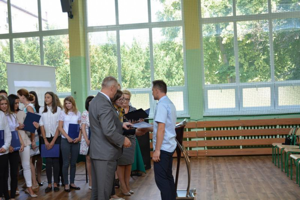 Zawodowe praktyki uczniów Ekonomika