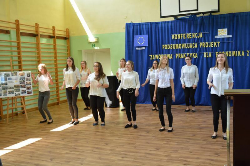 Zawodowe praktyki uczniów Ekonomika