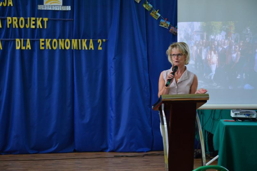 Zawodowe praktyki uczniów Ekonomika