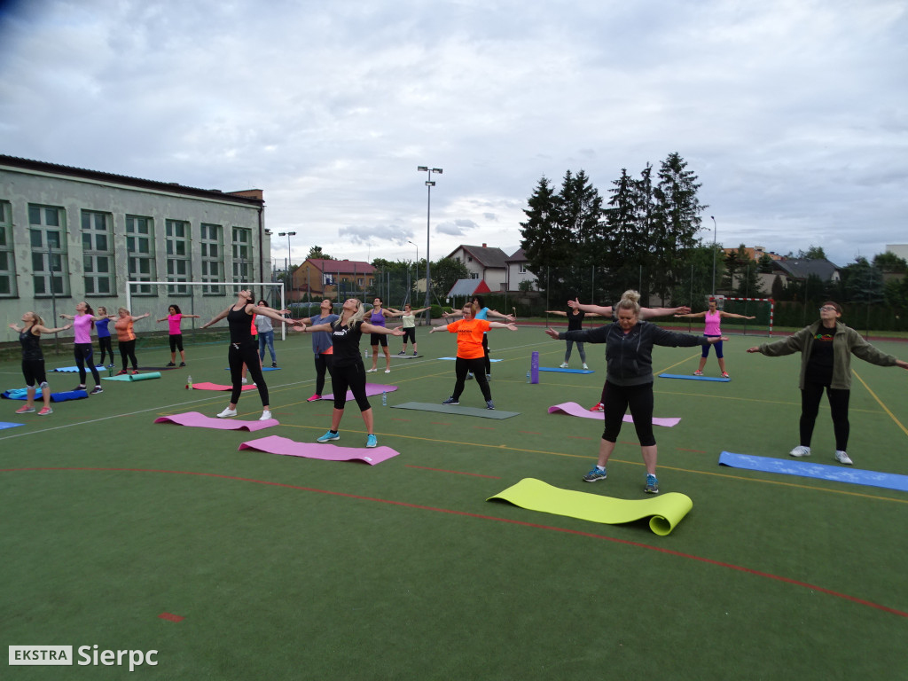 Fitness pod chmurką