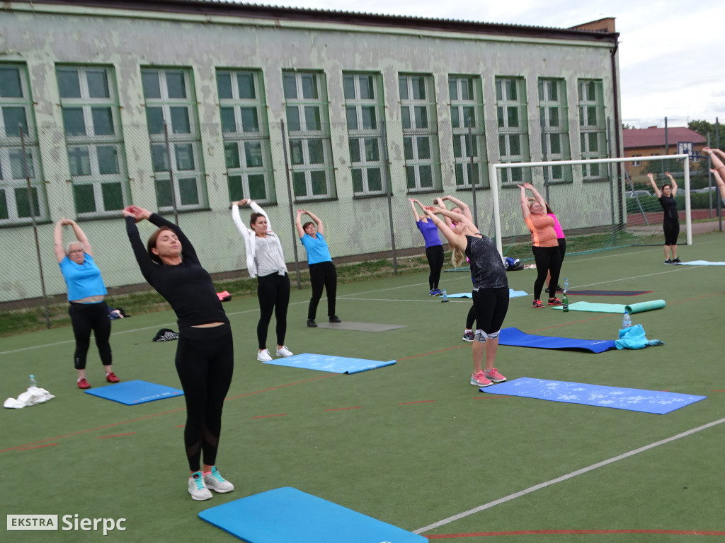 Fitness pod chmurką