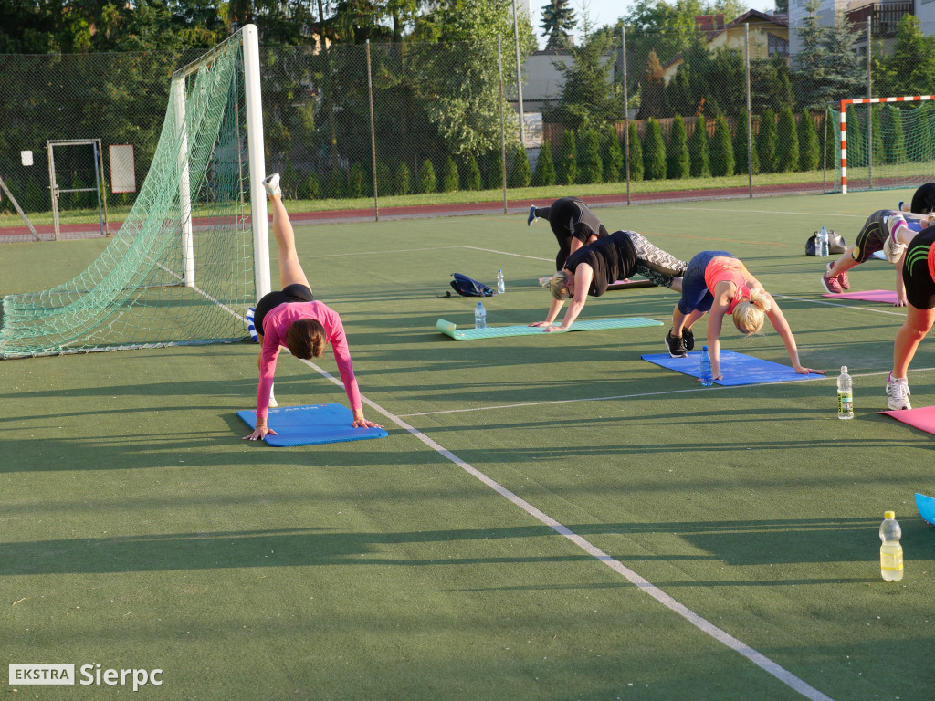 Fitness pod chmurką