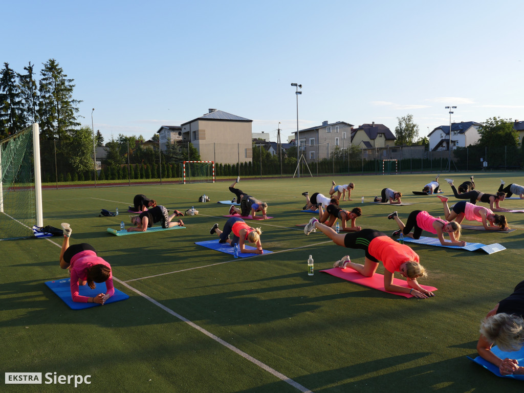 Fitness pod chmurką