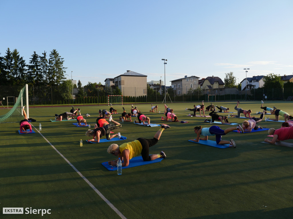 Fitness pod chmurką