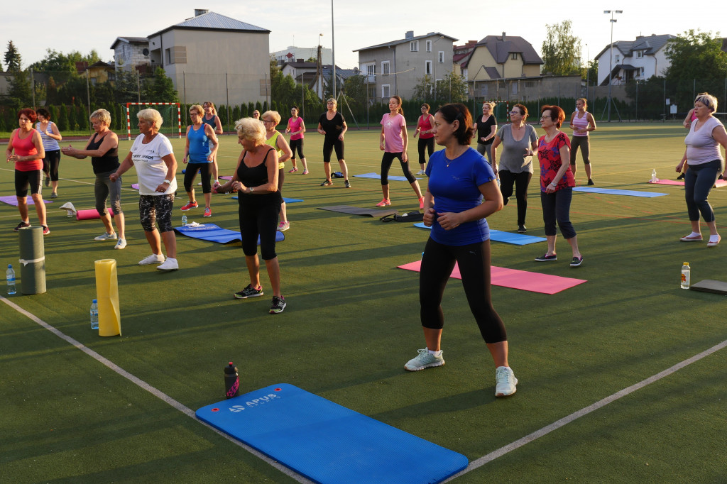 Fitness pod chmurką
