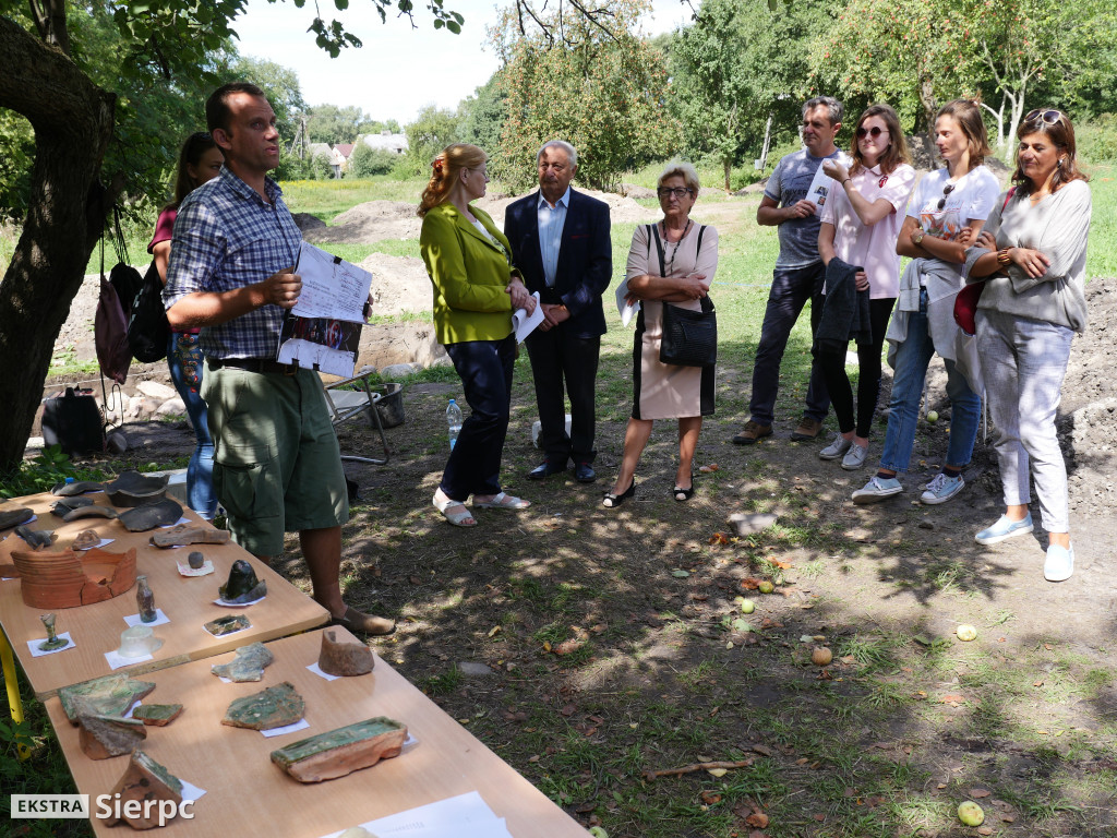 Archeolodzy i sierpecki zamek