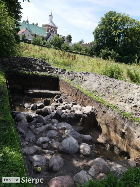 Archeolodzy i sierpecki zamek