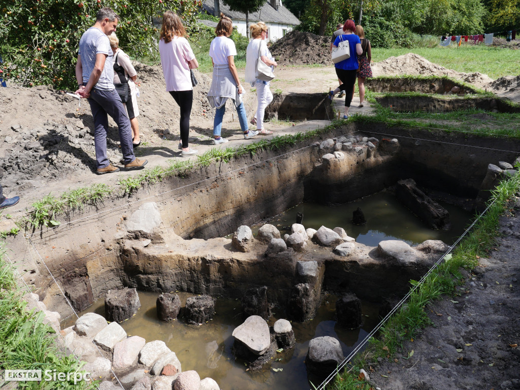 Archeolodzy i sierpecki zamek