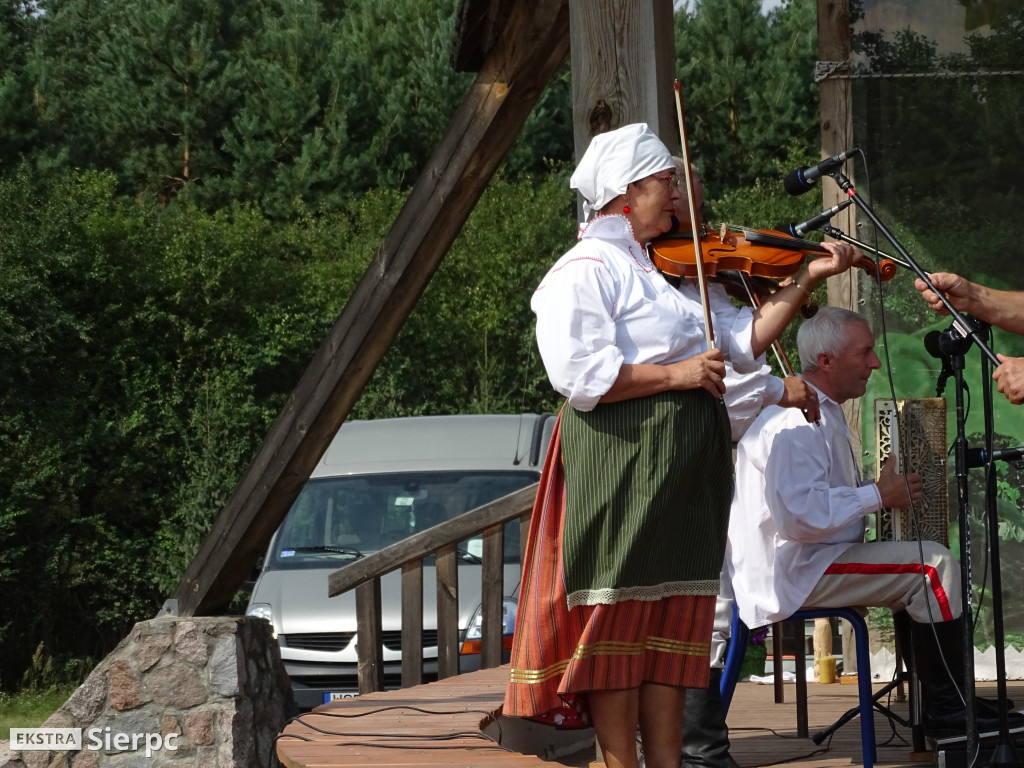 Wykopki w skansenie