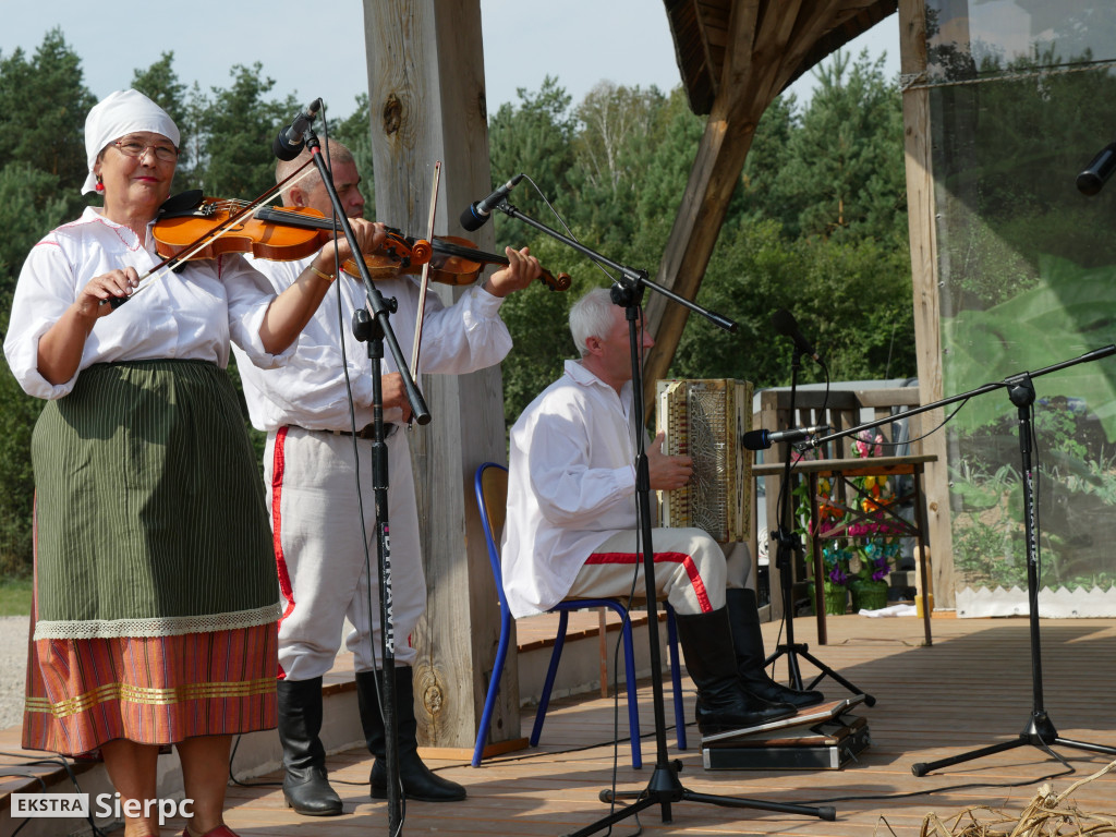 Wykopki w skansenie