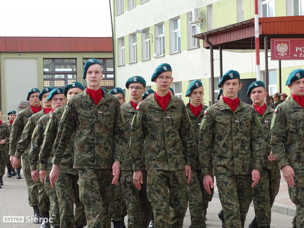 Przysięga kadetów w Zawidzu
